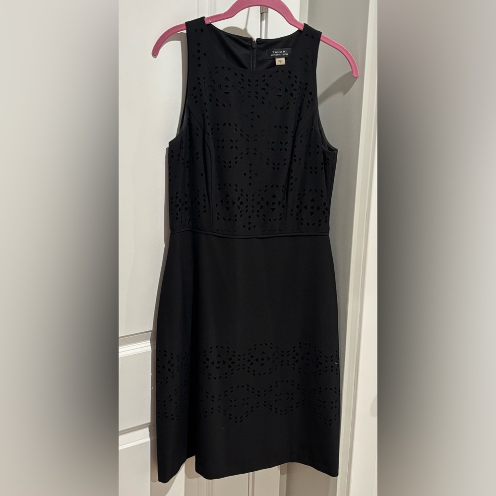 Tahari Black Sleeveless Fit and Flare Dress size 8 - Picture 2 of 6